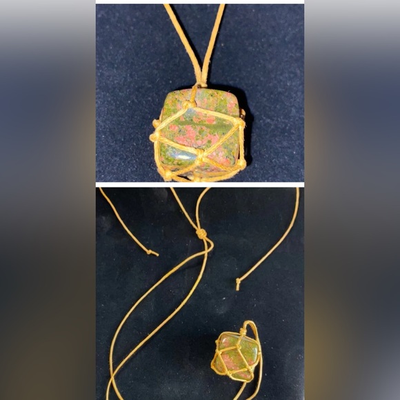 Set of 8 NEW Genuine Gemstone Pendants With Assorted Settings & Necklaces - Picture 7 of 14